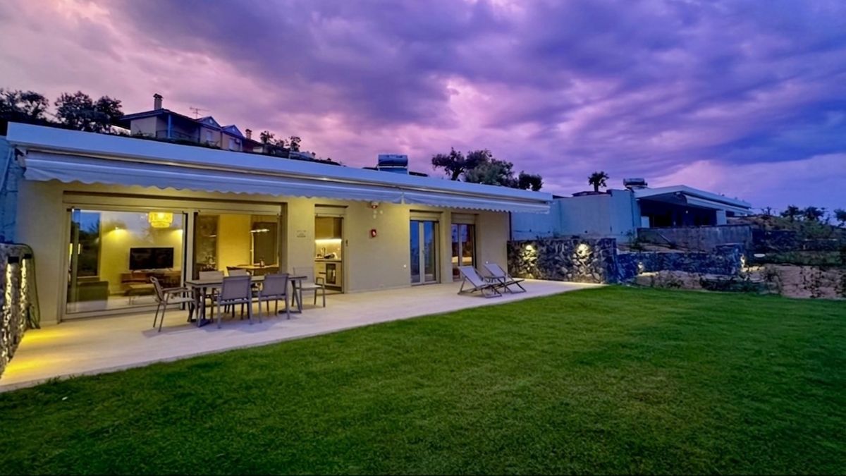 Eleopetra Villas: Το μυστικό καταφύγιο ηρεμίας στη Χαλκιδική με θέα που μαγεύει