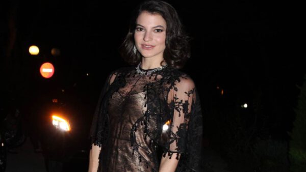 Εμφάνιση Δήμητρας Κούστα