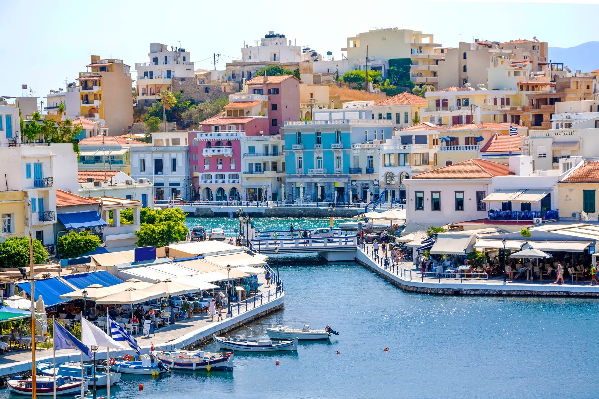 Λασίθι: Φως, θάλασσα και κρητική φιλοξενία!