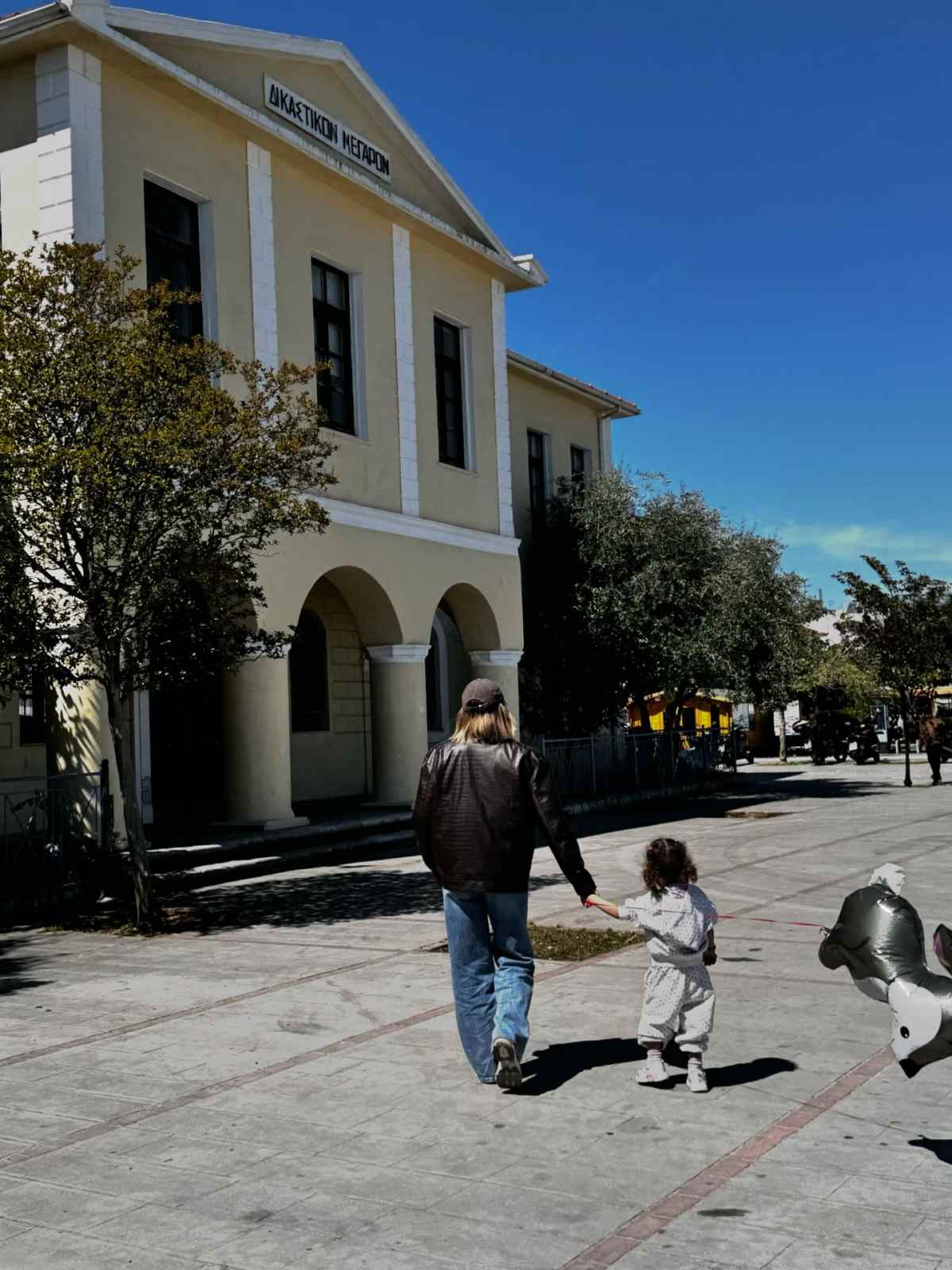 Η Ιωάννα Μαλέσκου με την κόρη της