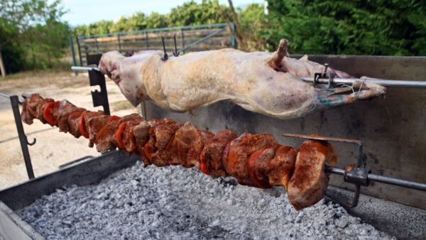 κοκορέτσι και αρνί