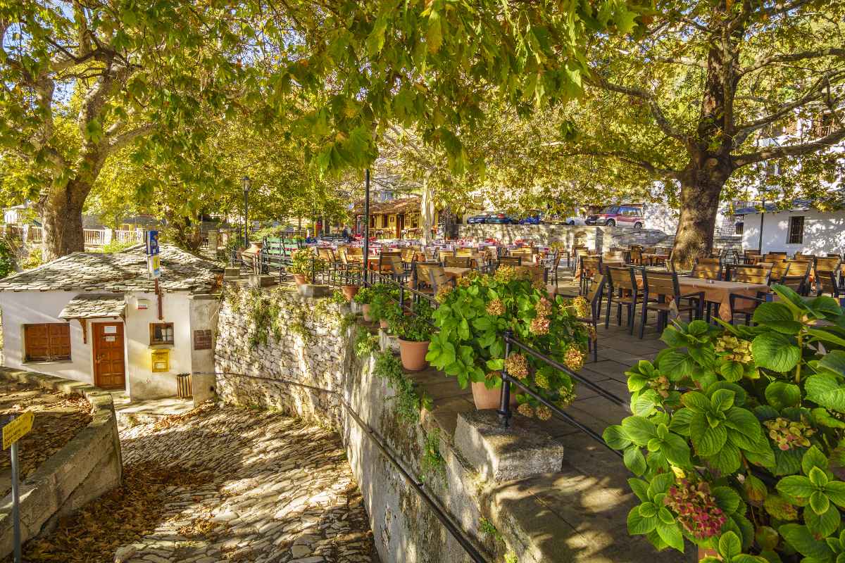 Καλοκαίρι στο Πήλιο: Πετρόχτιστα χωριά και πλατάνια μέχρι τις κρυφές παραλίες του Αιγαίου!