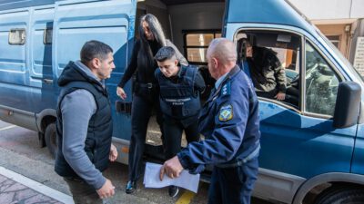 Μουρτζούκου: Στην ανακρίτρια Αμαλιάδας αυτή την στιγμή - Η μόνη λέξη που ψέλλισε στις κάμερες με θάρρος (Βίντεο)