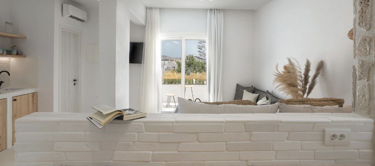 Naxian Aura Suites: Η απόλυτη εμπειρία διαμονής στη Χώρα της Νάξου