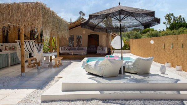 nomad glamping