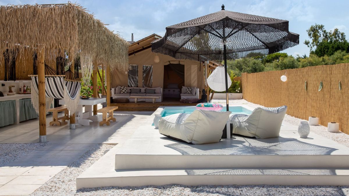 nomad glamping