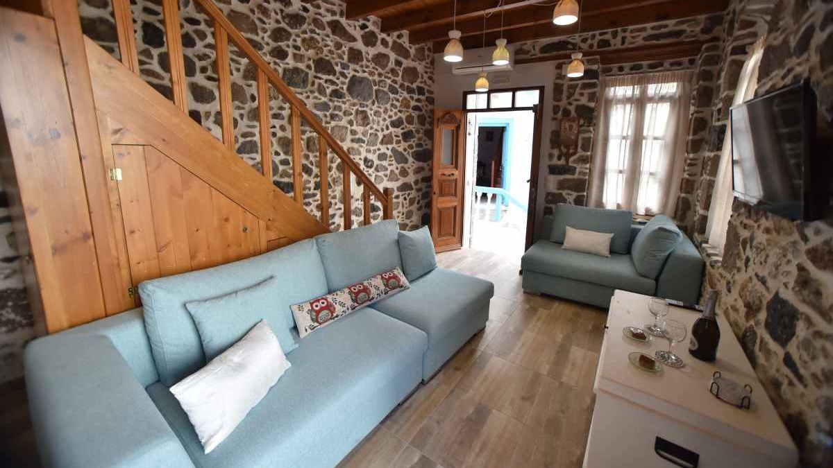 Patriko Nisyrian Guesthouse: Μείναμε σε ένα πέτρινο «καταφύγιο» στη Νίσυρο που είναι ο απόλυτος boutique προορισμός