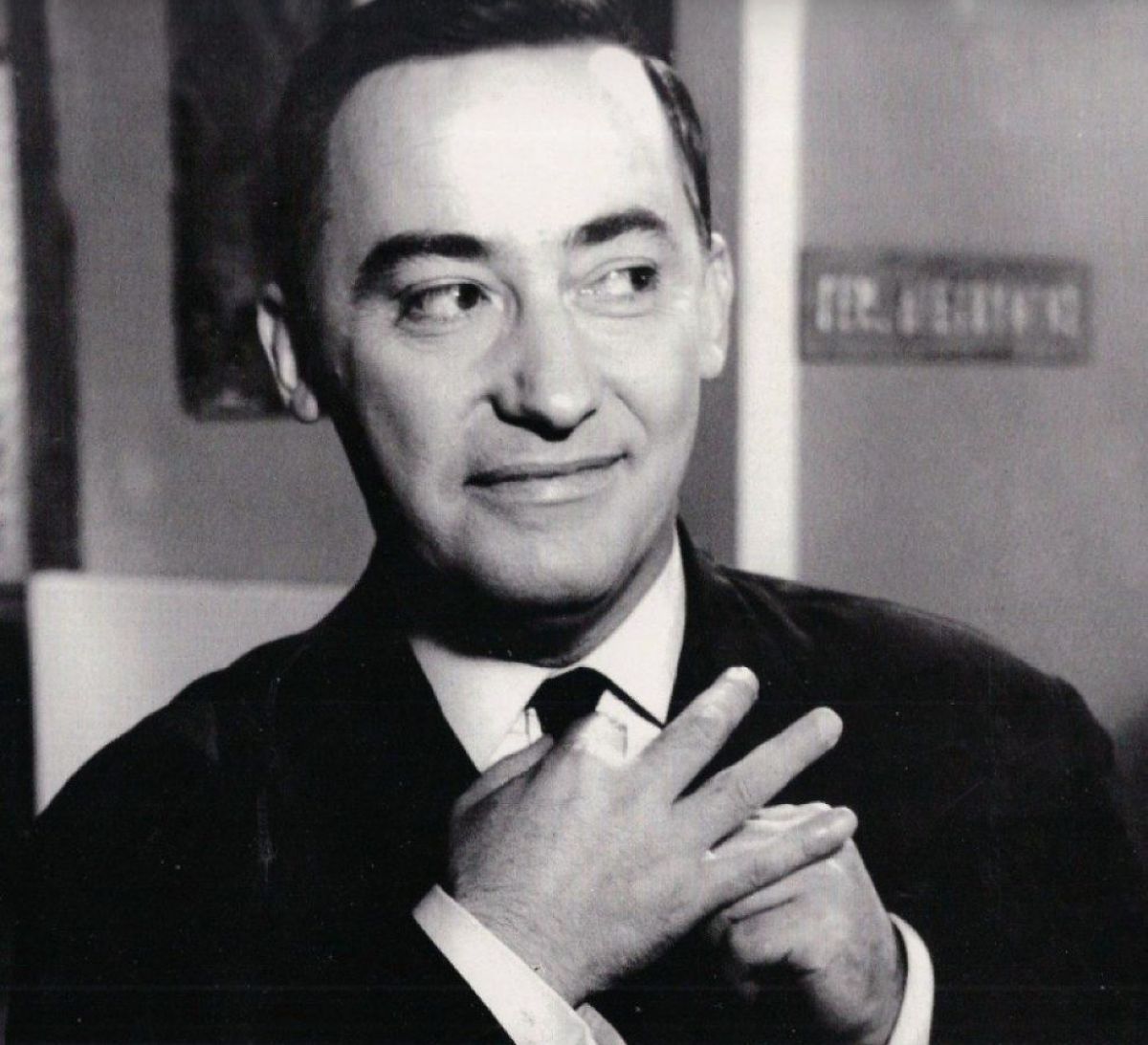 Νίκος Ρίζος