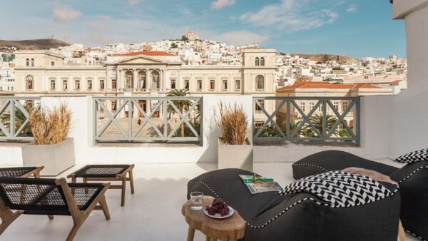 syros soul luxury suites