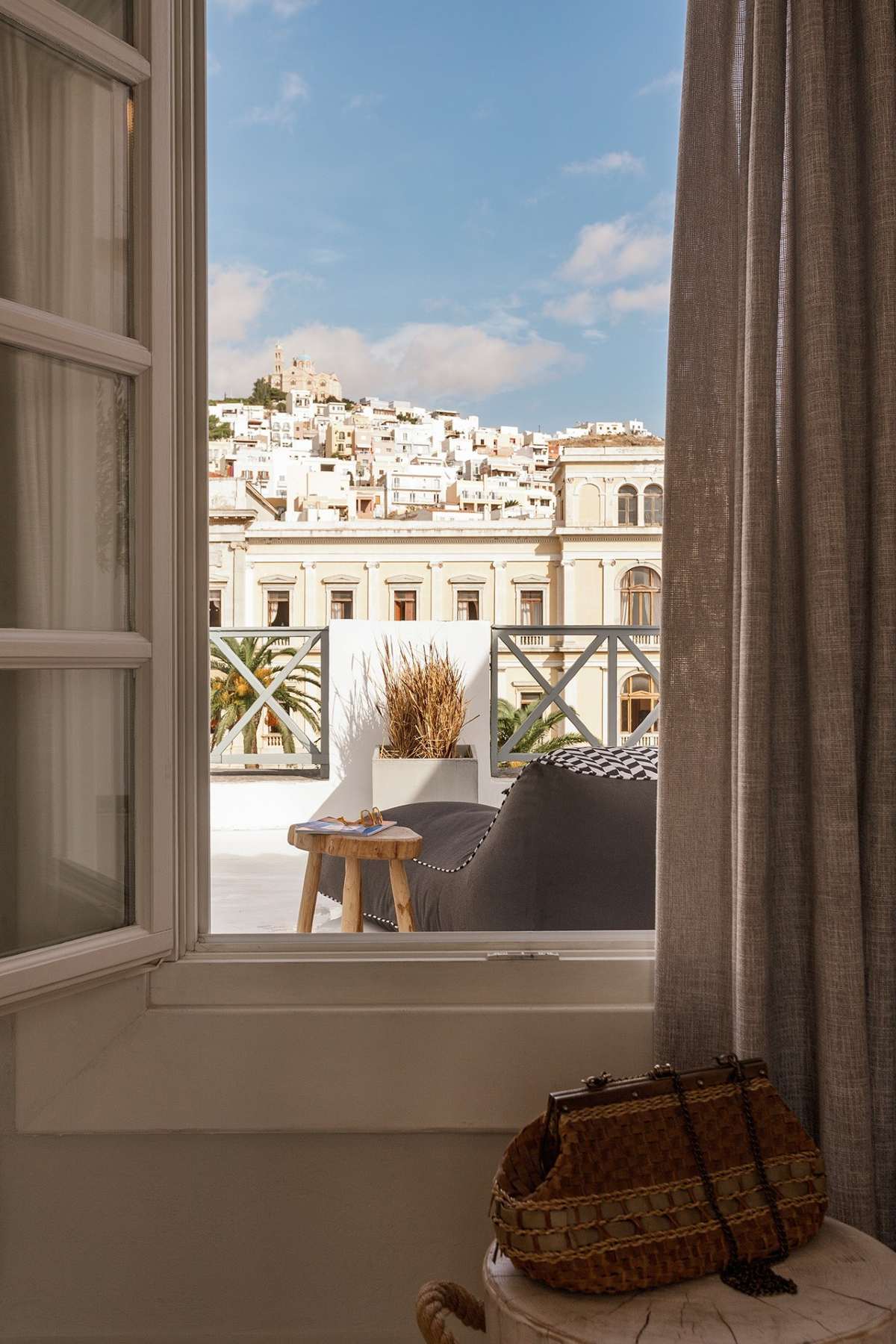 Syros Soul Luxury Suites: Ένα ταξίδι φιλοξενίας στην καρδιά της Σύρου που γίνεται προσωπική υπόθεση!