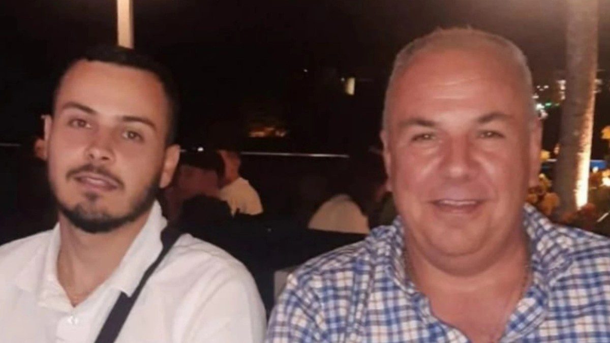 Ο ταξίαρχος της ΕΛ.ΑΣ. με τον γιο του