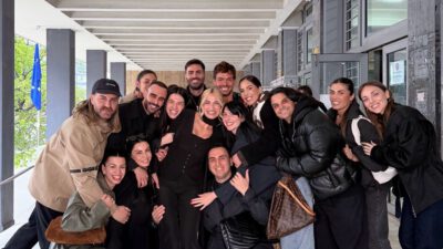 Η Ιωάννα Τούνη με τον σύντροφό της και τους φίλους της