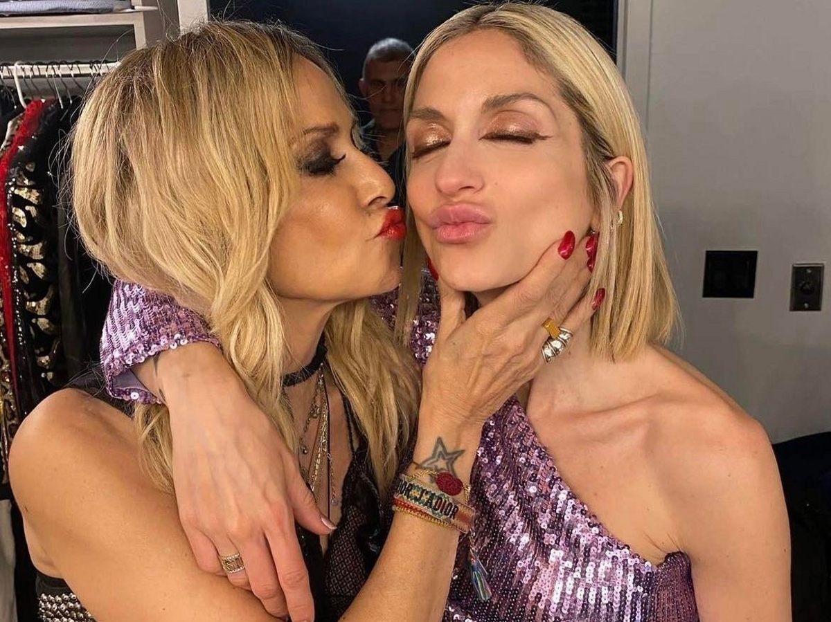 Άννα Βίσση και σοφία καρβέλα