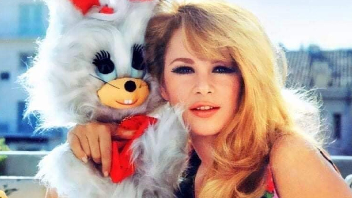 Αλίκη Βουγιουκλάκη