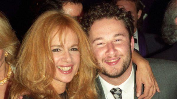 Αλίκη Βουγιουκλάκη: Γεννιέται ξανά! Η συναυλία-αφιέρωμα που θα μιλά όλη η Ελλάδα