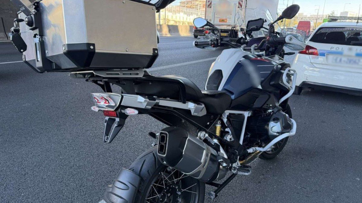 Μηχανή στην Αττική Οδό