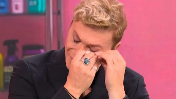 Τάκης Ζαχαράτος