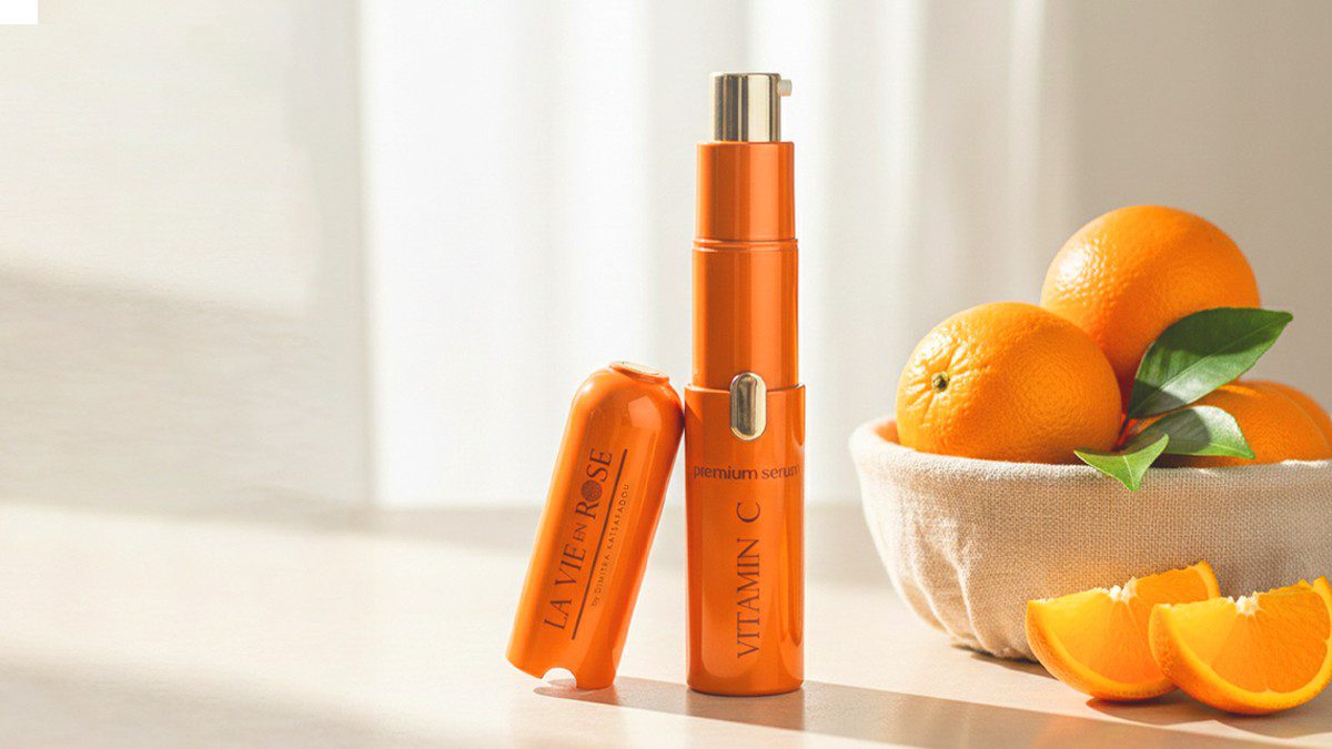 La Vie En Rose: Τα beauty essentials που δεν πρέπει να λείπουν από την καλοκαιρινή σου τσάντα!