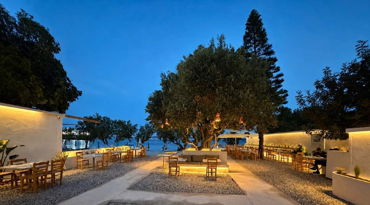 Cavos Restaurant
