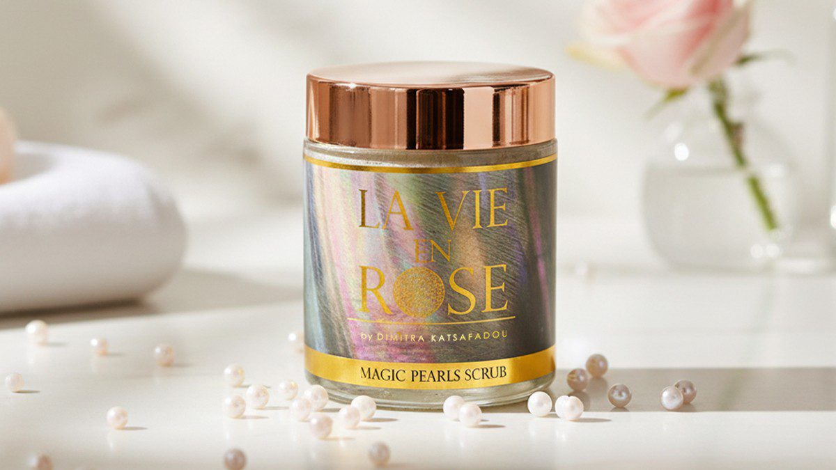 La Vie En Rose: Τα beauty essentials που δεν πρέπει να λείπουν από την καλοκαιρινή σου τσάντα!