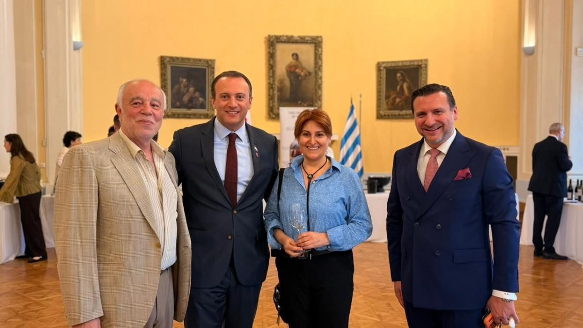 Γεωργία, το Λίκνο του Οίνου: Μια στρατηγική συνάντηση υψηλής αισθητικής στη Λέσχη Αξιωματικών