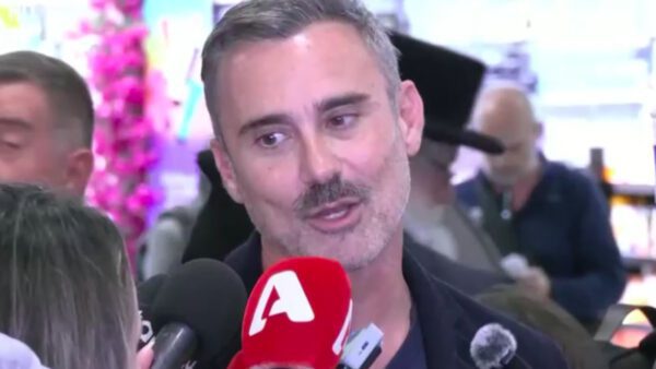 Γιώργος Καπουτζίδης