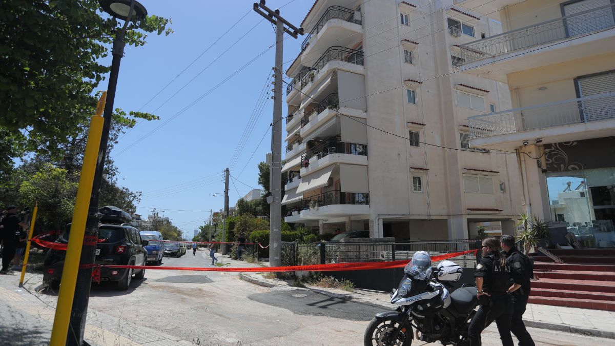 Πτώση 17χρονης στην Ηλιούπολη