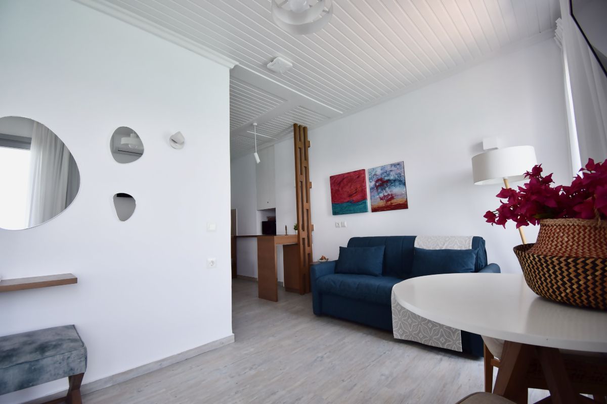 Aurora Rooms & Suites: Το boutique καταφύγιο στις Σπέτσες που συνδυάζει πολυτέλεια και χαλάρωση!