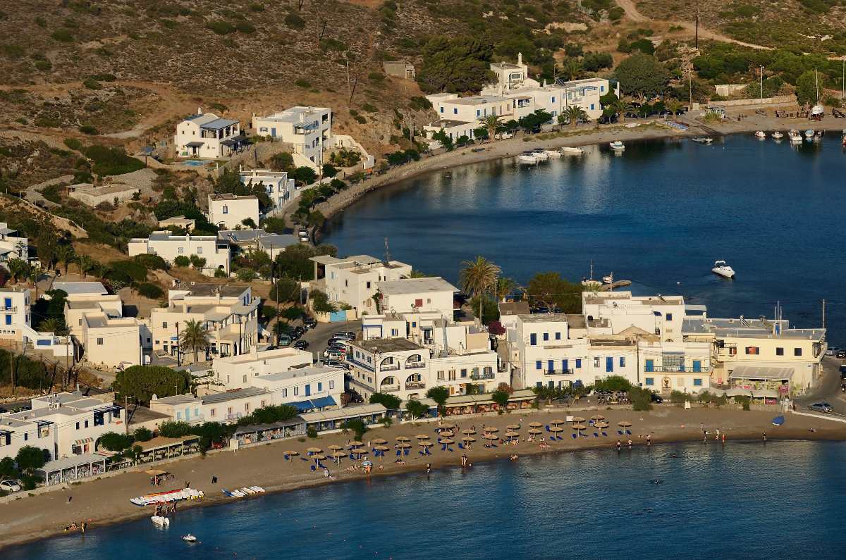 Κύθηρα: Το νησί που θα σε κάνει να ερωτευτείς το ελληνικό καλοκαίρι