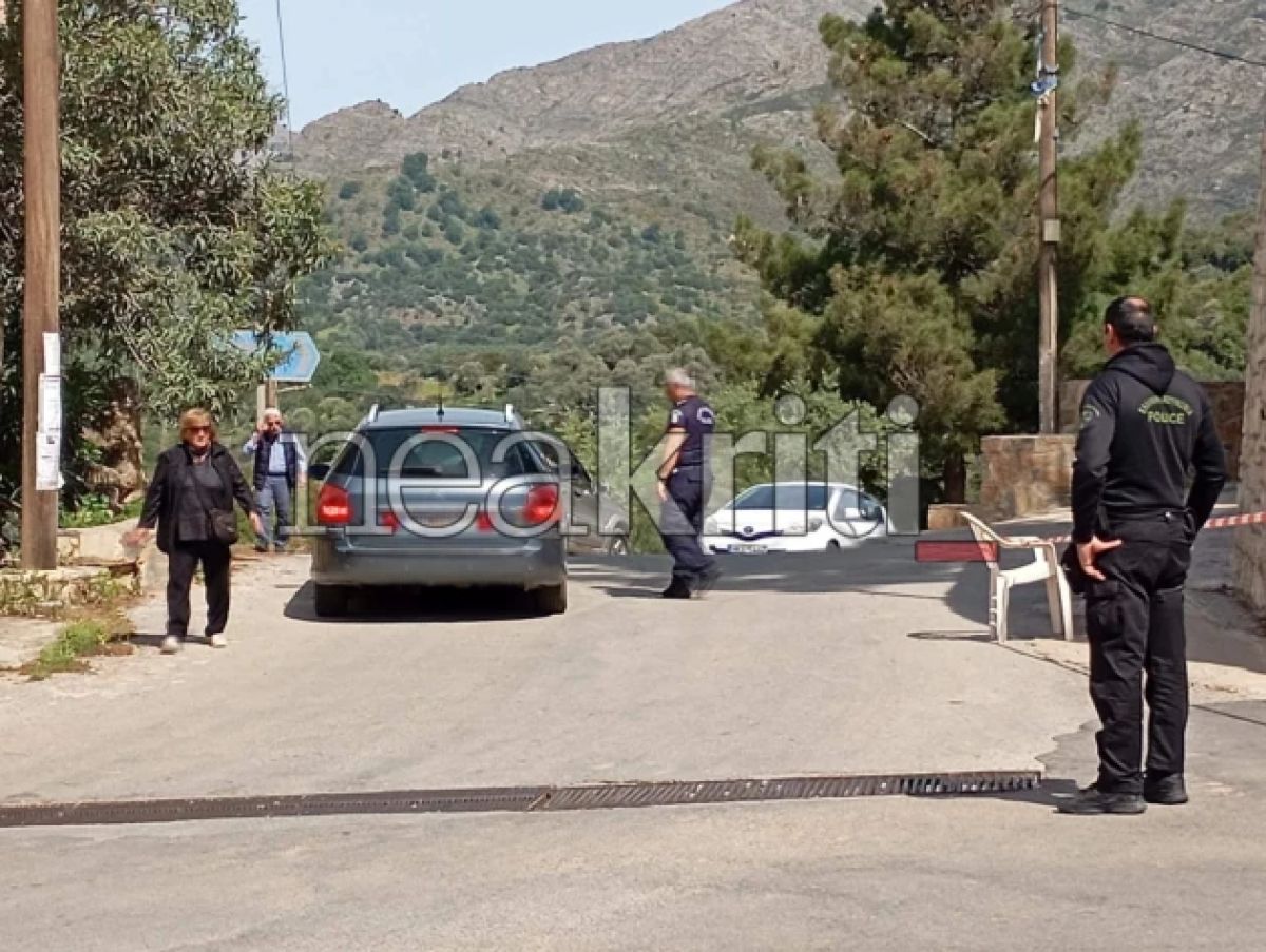 Κηδεία Νικήτα στην Κρήτη