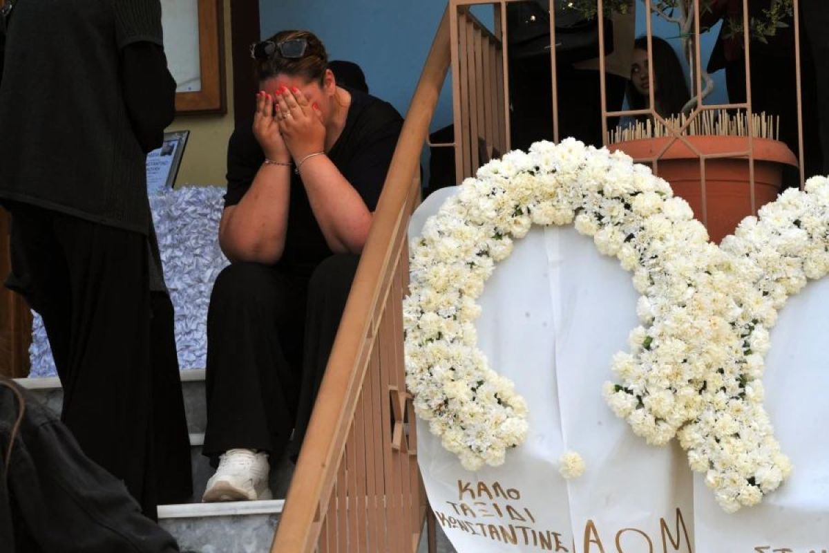 Η κηδεία του 13χρονου