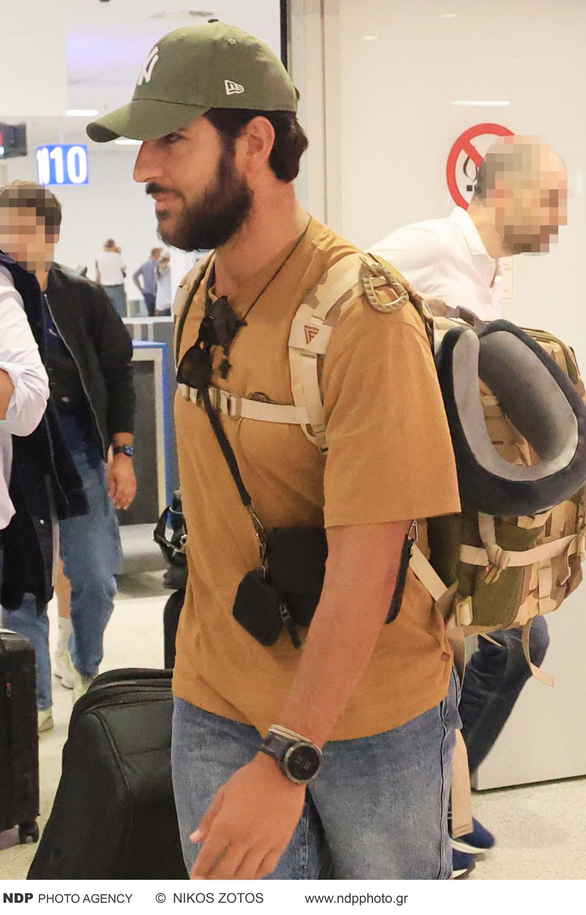 Μάνος Μαλλιαρός