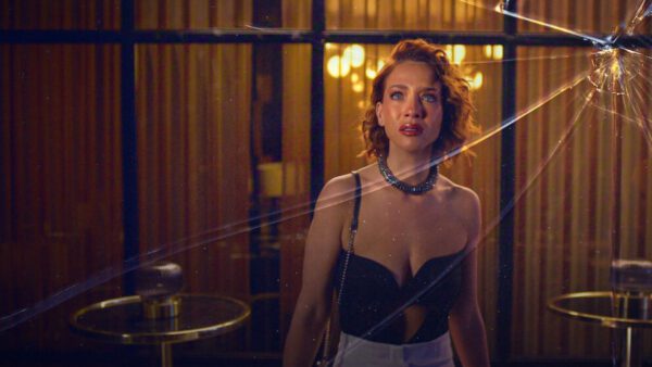 Τρίο, δολοφονίες και ναρκωτικά: Η σειρά του Netflix που θα φας «σκάλωμα»