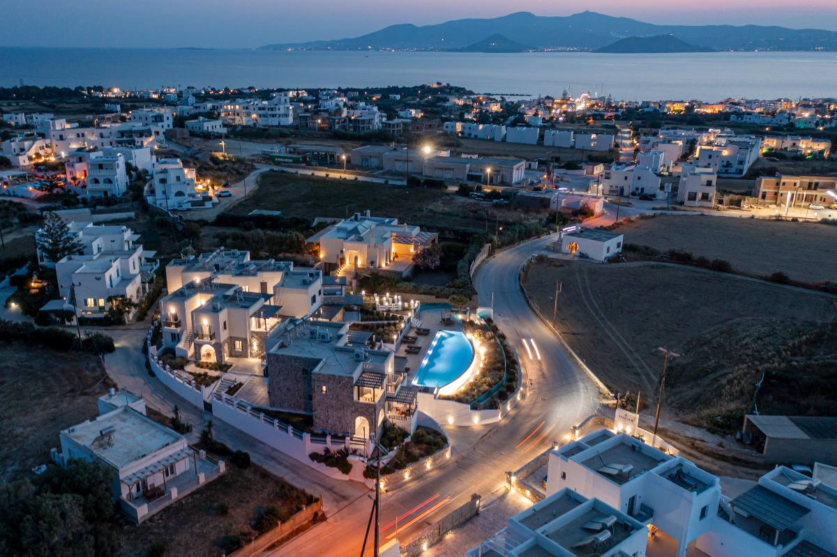 Niléa- Island Living: Η νέα άφιξη στη Νάξο που επαναπροσδιορίζει την κυκλαδίτικη φιλοξενία