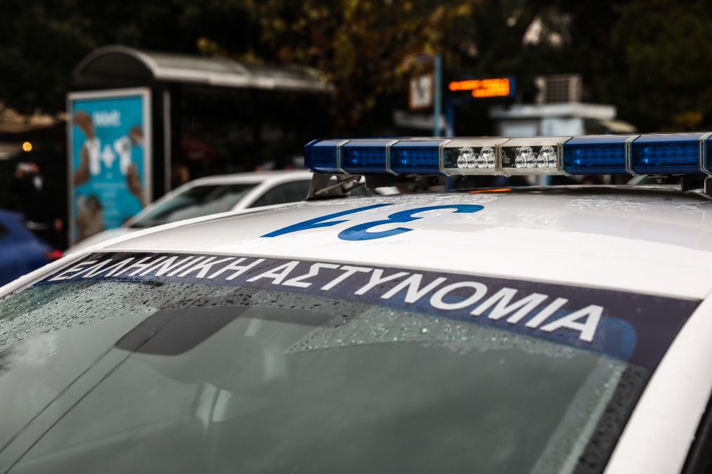 Σοκ στη Θεσσαλονίκη: 44χρονος επιτέθηκε στους γονείς του με καραμπίνα – Η κίνηση που τους έσωσε