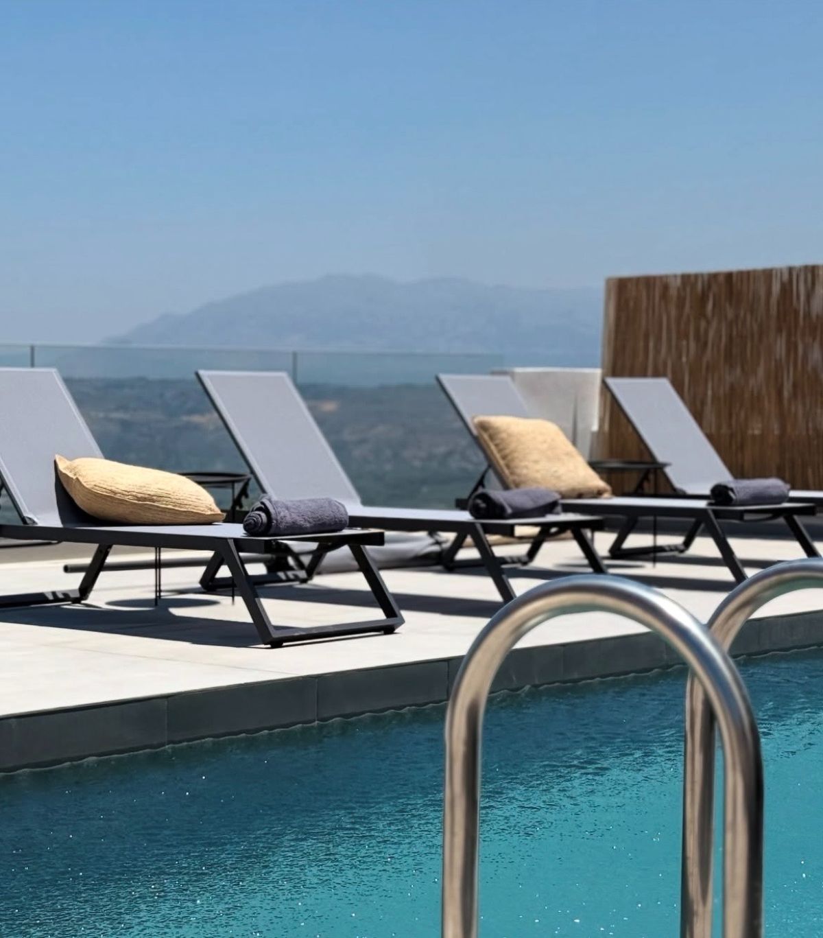 Sunrise Village Aptera Private Pool Villa: Μια μοναδική εμπειρία ιδιωτικής φιλοξενίας μέσα στη φύση
