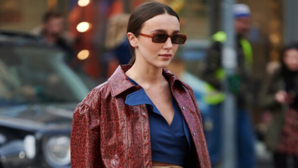 fashion hack με μαντίλι