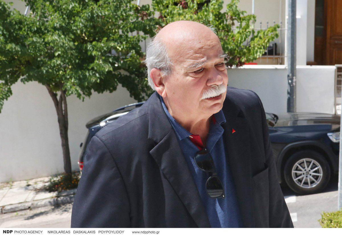 Νίκος Βούτσης