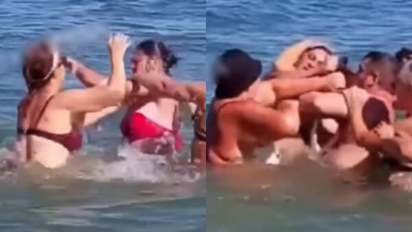 Ξύλο σε παραλία