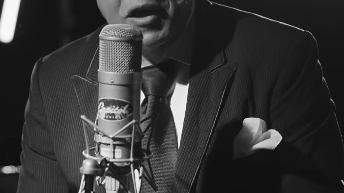 Peabo Bryson