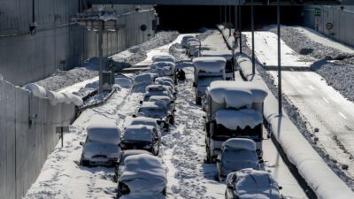 Αττική Οδός χιονόπτωση