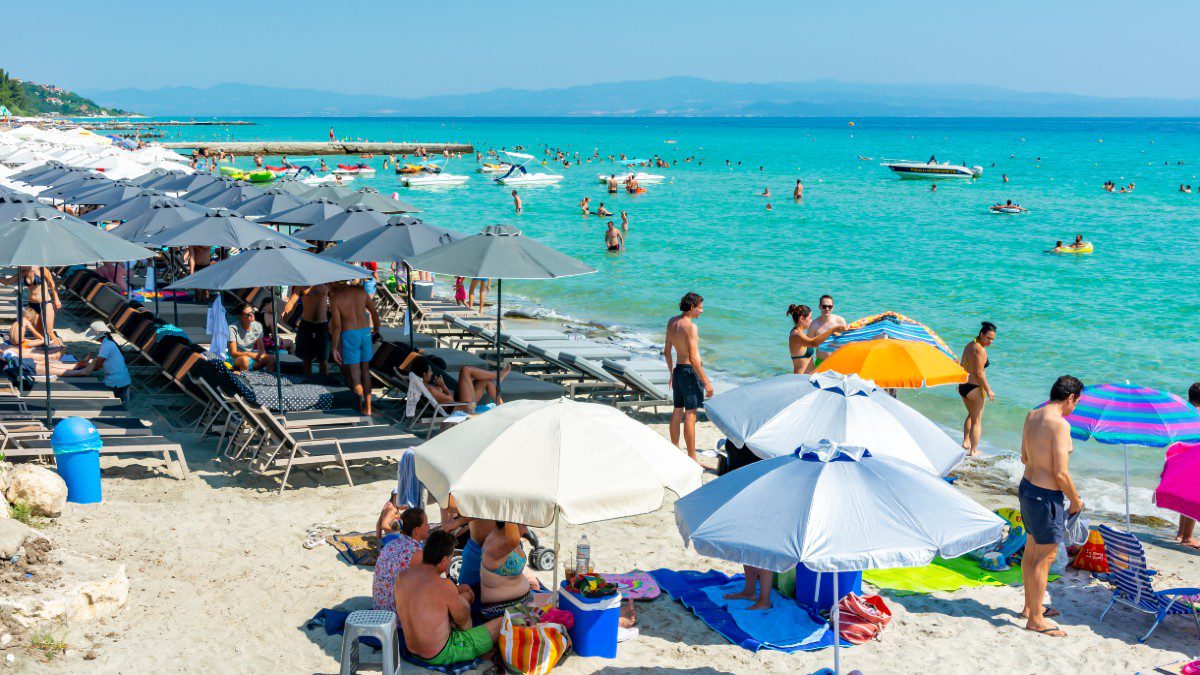 Παραλίες Αττικής με E.coli