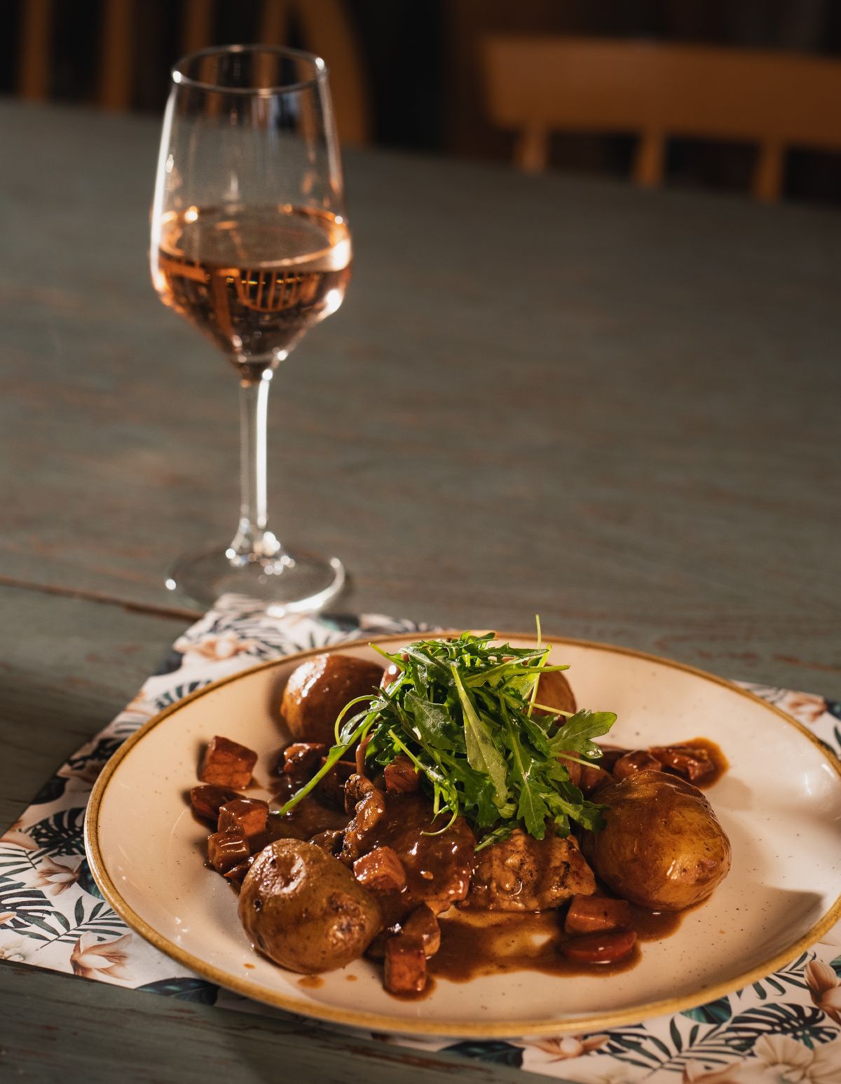 brusco kitchen & bar