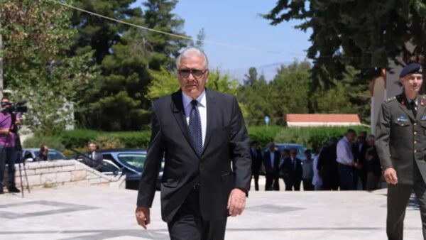 Δημήτρης Αβραμόπουλος