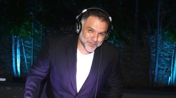 Γρηγόρης Αρναούτογλου