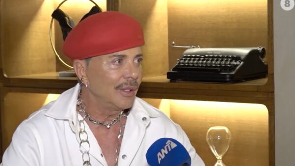 Λάκης Γαβαλάς