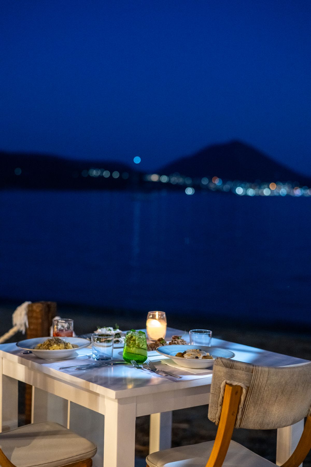 Carne restaurant: Μια γαστρονομική εμπειρία με θέα τον κόλπο του Ναβαρίνου!