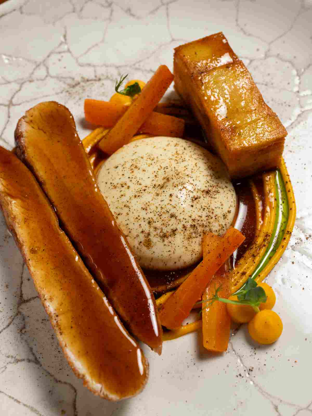 Carne restaurant: Μια γαστρονομική εμπειρία με θέα τον κόλπο του Ναβαρίνου!