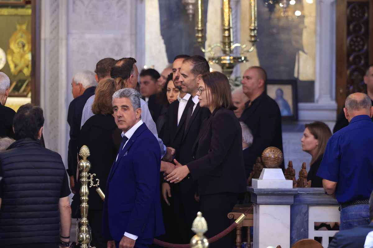Κηδεία Ταγαρά