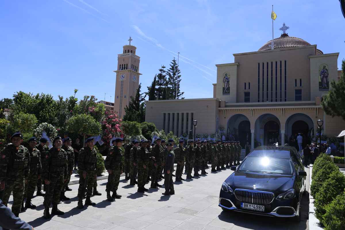 Κηδεία Ταγαρά